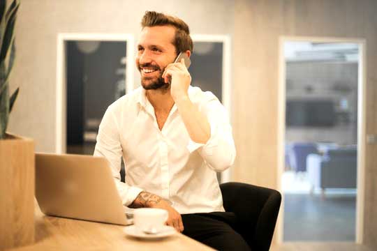 a CRO consultant at his desk